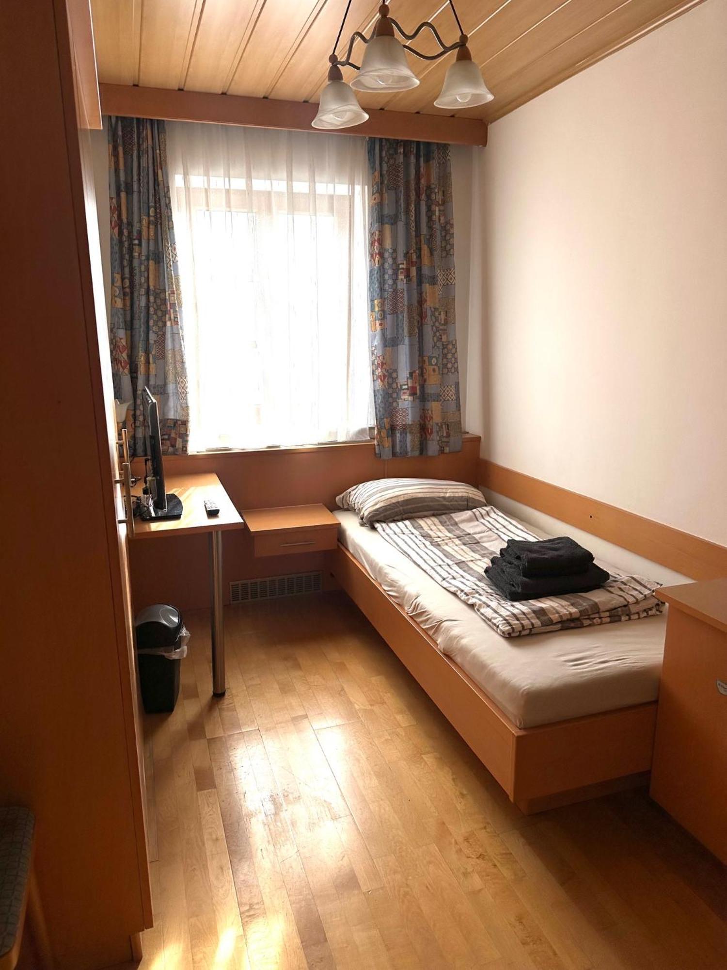 Havanna Pension Sankt Poelten Luaran gambar